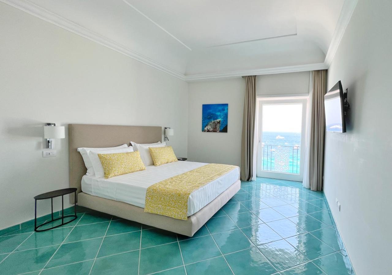 Casa Adelaide Hotell Capri Exteriör bild