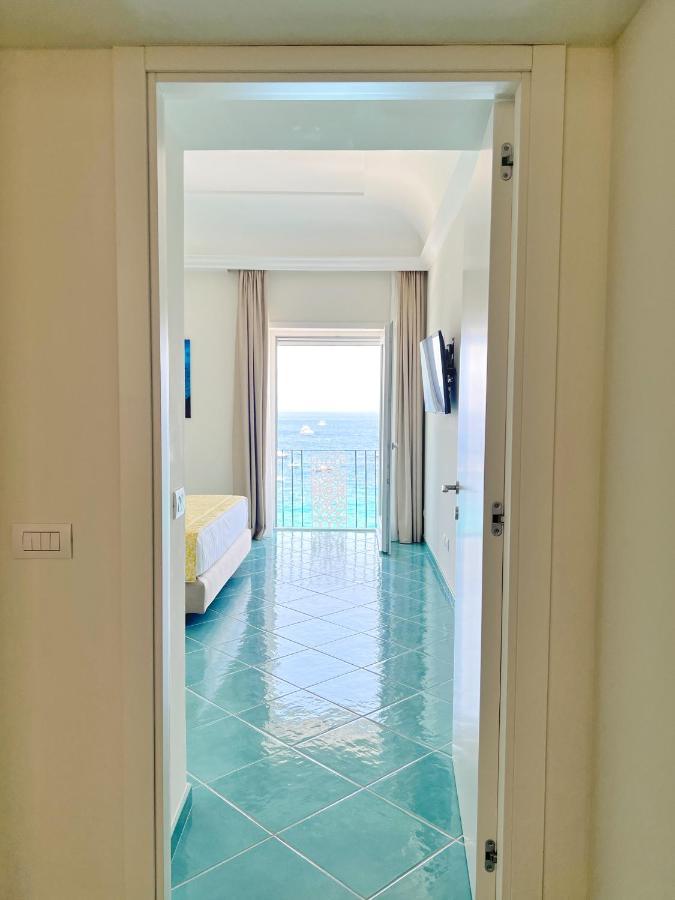 Casa Adelaide Hotell Capri Exteriör bild