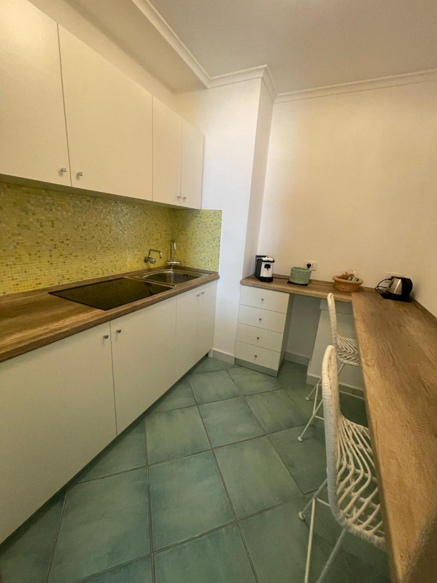 Casa Adelaide Hotell Capri Exteriör bild